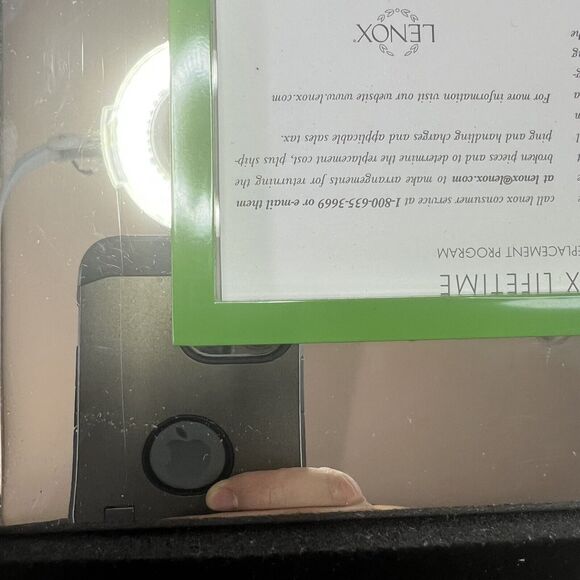 Kate Spade Cabo Isabella 5x7 Silverplate Green Frame in box - Picture 11 of 12